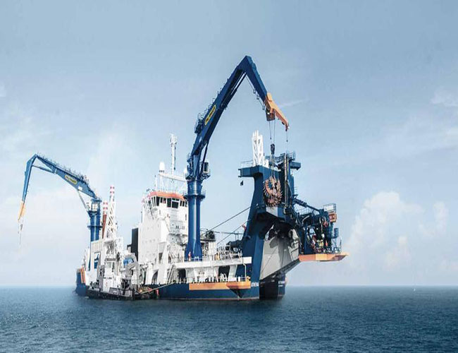 2.5t 22m Kabina teleskopika idrawlika ta 'għaksa idrawlika Kabina tal-bastiment tal-baħar Crane.jpg 2.5t 22m Hydraulic Knuckle Telescopic Boom Crane Marine Ship Deck Crane.jpg