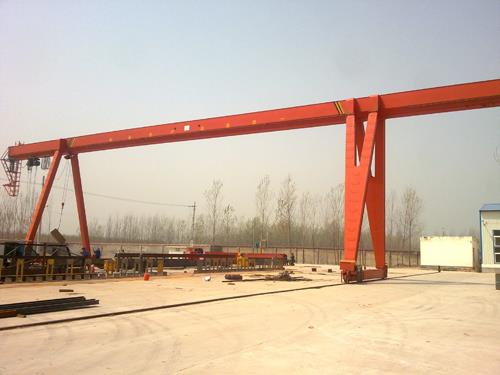 Outdoor Wajer Uniku Gantry Crane 32Ton